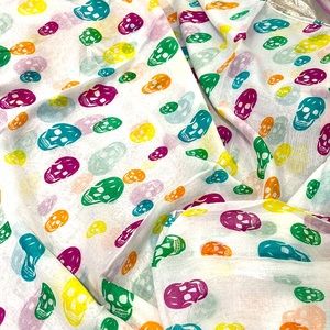 Scarf With skeletons 62x42